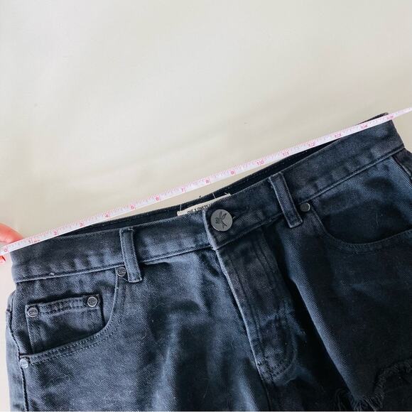 ONE TEASPOON Mid Rise Bandits Distressed Black Wash Raw Denim Cutoffs Short 27 - Picture 6 of 8